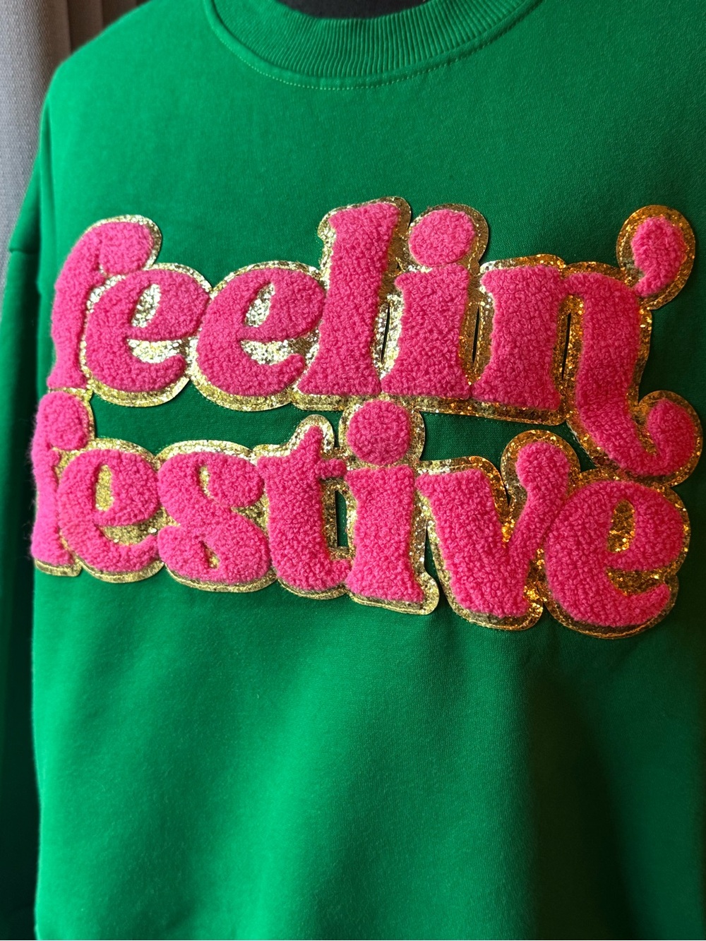 Kirklands Green Sweatshirt with Pink and Gold medium “feelin festive” - Picture 2 of 8